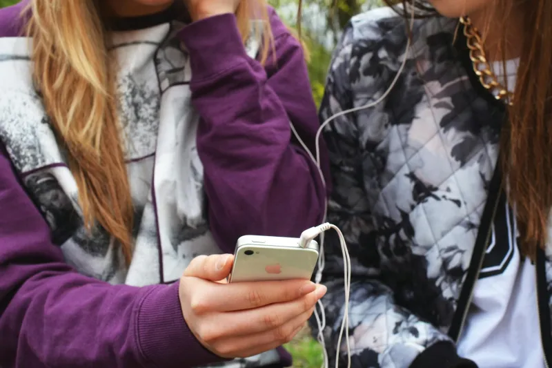 The Aux Cord Panic: Why Choosing Music for Your Friends Is Scarier Than Public Speaking