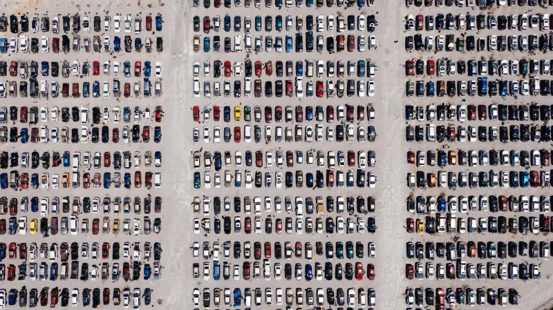 The Great Circle of Automotive Indecision: Why Perfect Parking Spots Are a Myth
